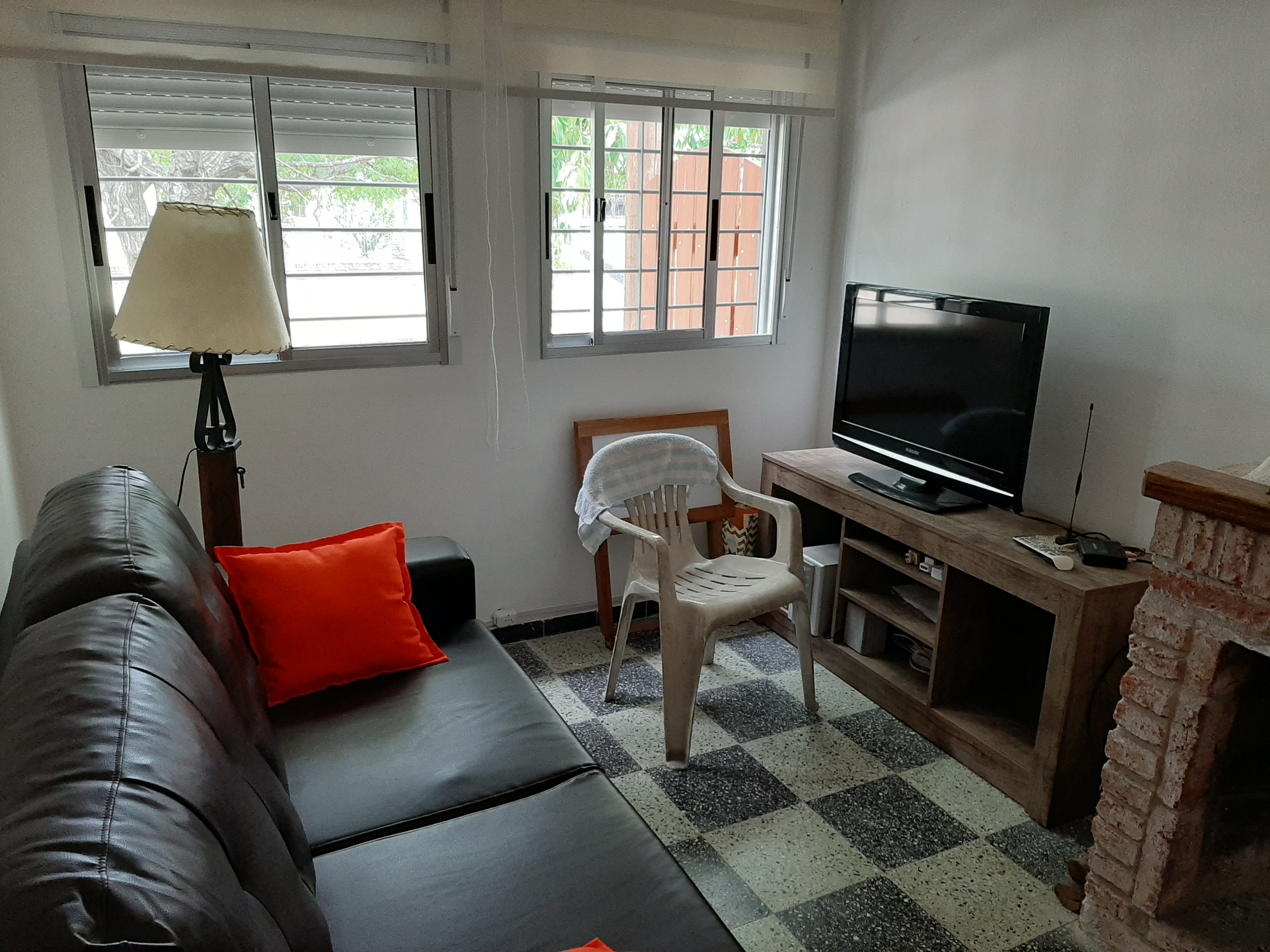 HERMOSA Y BIEN UBICADA